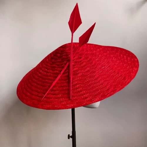 Chapeau des rizières, modiste Var, modiste Toulon, créateur de chapeaux pour femmes