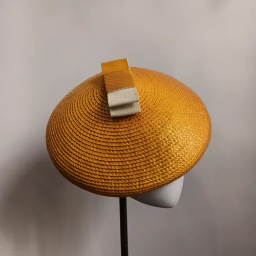 nouveau chapeau